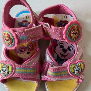 Girls sandals